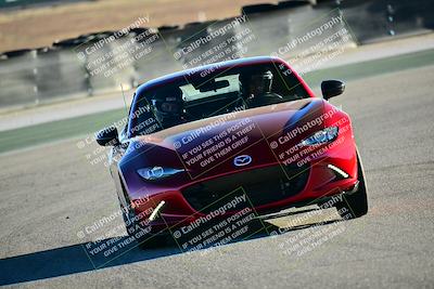 media/Dec-13-2025-Extreme Speed (Sat) [[d129ecb0b9]]/Beginner/Session 3 (Turn 5)/